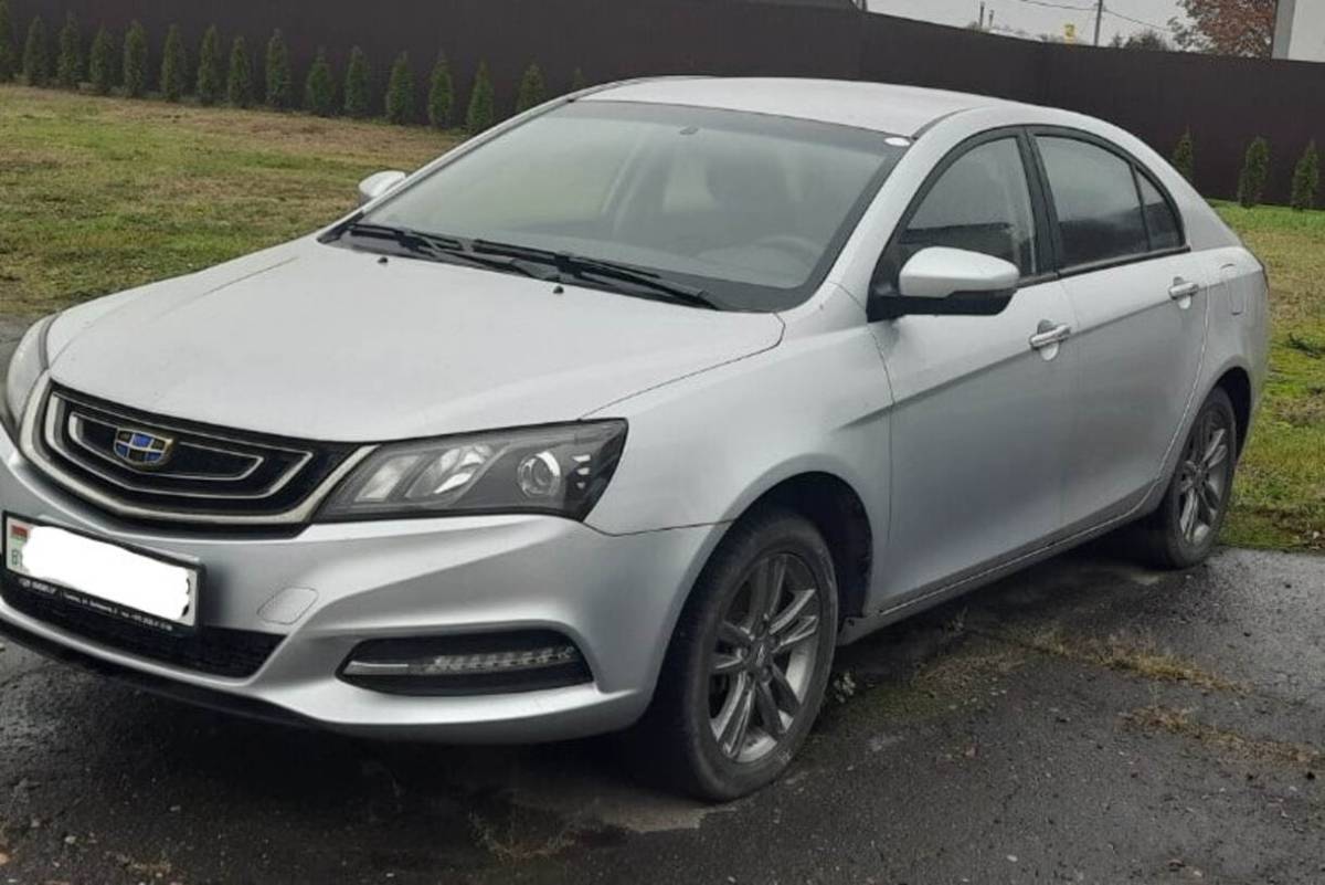 Купили — и забыли: в Гомельской области 14 служебных авто простаивали более двух лет