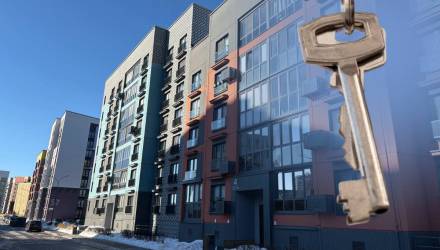 Передавали ключи 3 месяца: спор о квартире решили через ОПИ