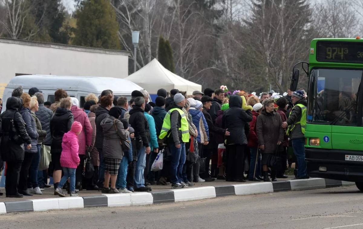 Радоница-2026 в Гомеле: 7 маршрутов, цены и расписание