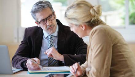 Бабушка оставила наследство только одному внуку. Могут ли другие наследники это оспорить?