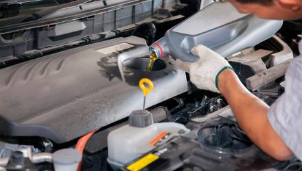 Канистра настоящая, а масло — нет. Что делать?