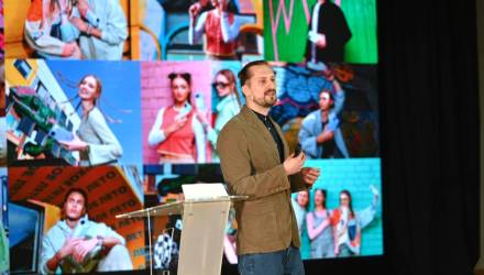 В Минске прошел молодежный форум о мобильной фотографии. Учащиеся прокачали свои навыки в искусстве фотосъемки