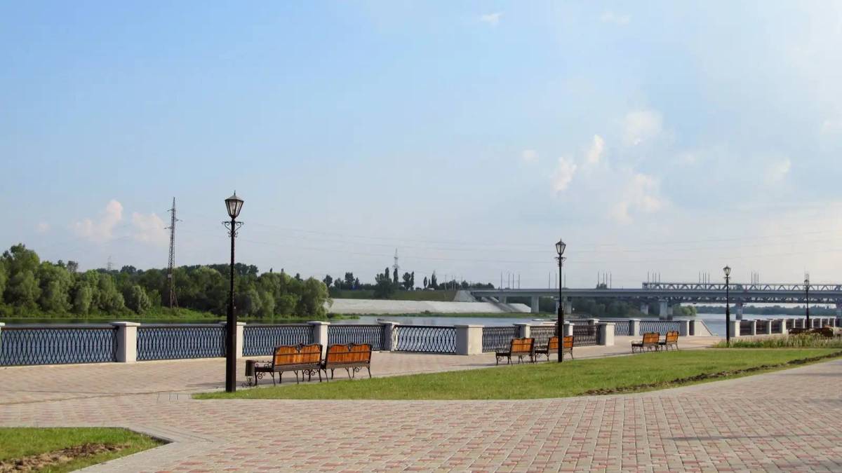 "Весенний бриз" на набережной Сожа