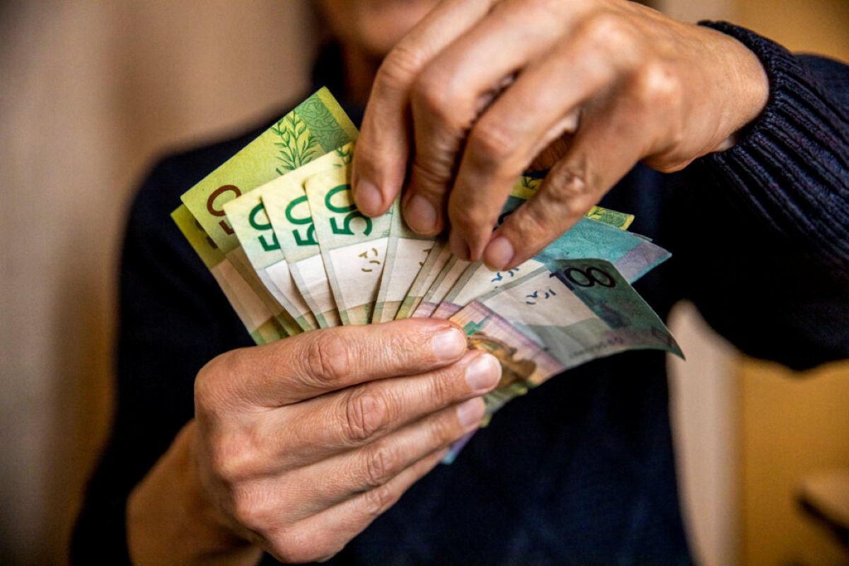 Когда могут лишить 13-й зарплаты в Беларуси