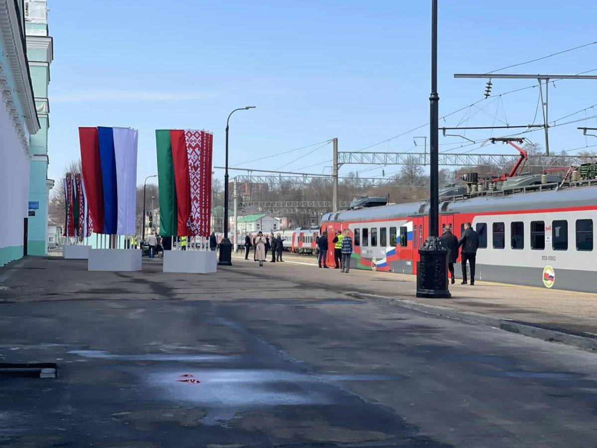 Старт движения приурочен ко Дню единения народов Беларуси и России.