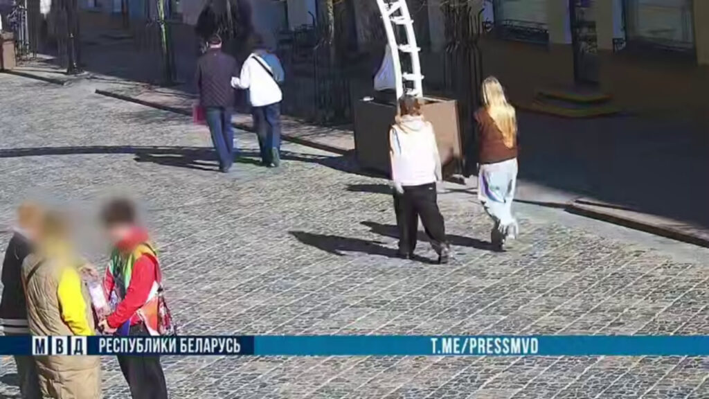 Деньги собирали «на детей» — тратили на себя