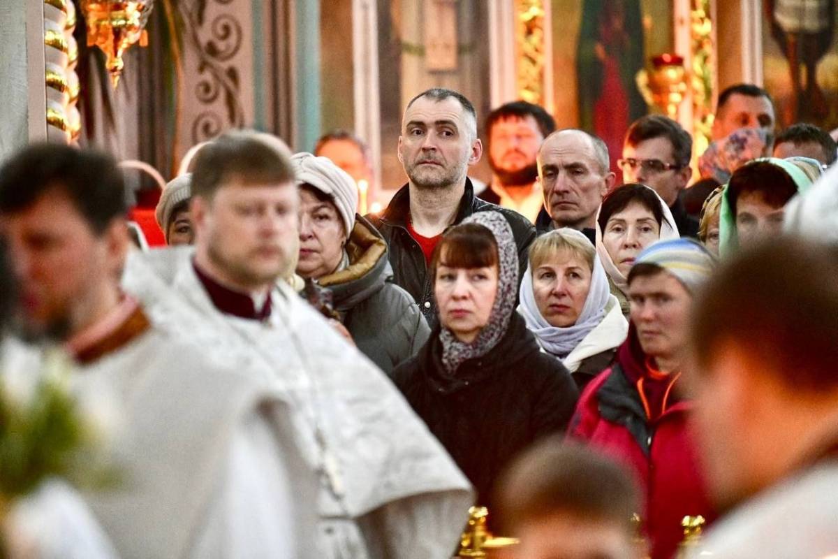 В Гомеле православные встретили Светлое Христово Воскресение