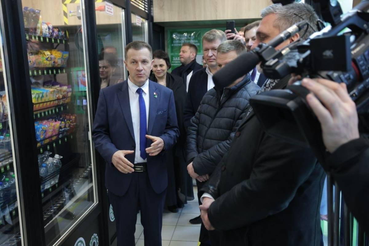 Проект реализован РУП «Белоруснефть‑Гомельоблнефтепродукт» совместно с компанией «ИдэйРоботиксТрейд» при участии Управления цифровизации.