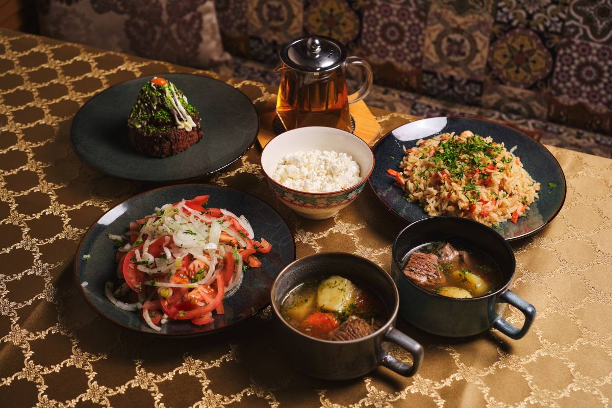 Кафе Чайхана Адрес заведения: ул. Киселёва, 5