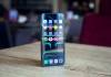 Смартфон оснащен 6,78-дюймовым AMOLED-экраном с разрешением 1208×2644 точек и плотностью пикселей 429 ppi.
