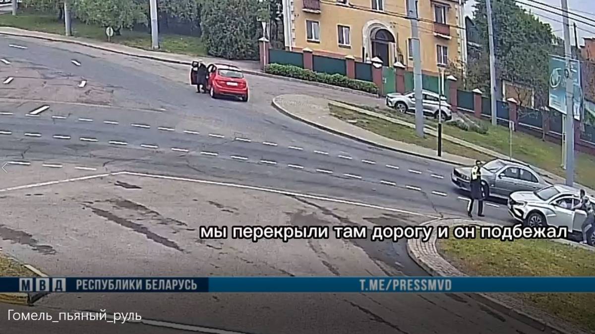 Остановить автомобиль удалось при содействии других водителей