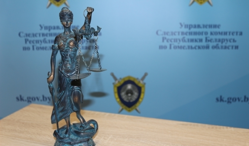 Соцработник похитила у пенсионера более 33 тысяч рублей и получила 7 лет колонии