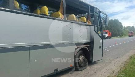 В Брянской области БПЛА атаковал автобус с детской футбольной командой из Гомеля
