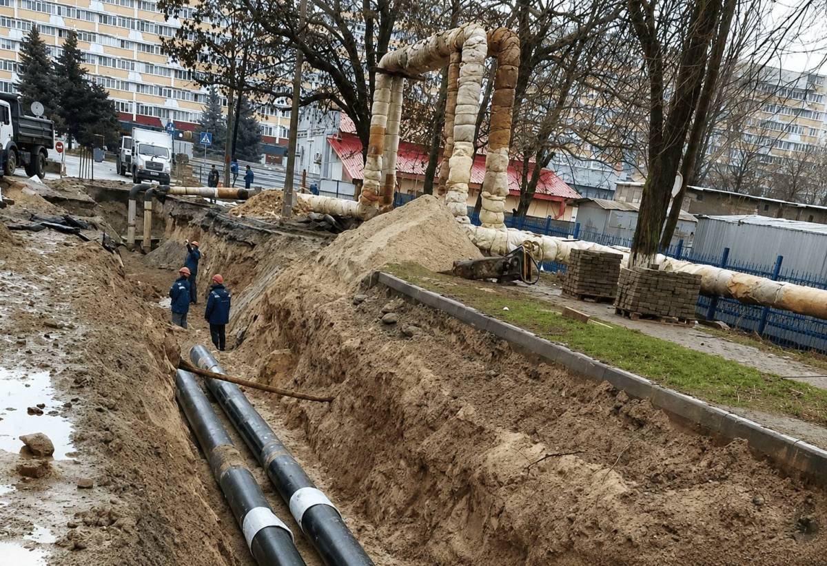 В Гомеле реконструировали участок тепловой сети на улице Дынды