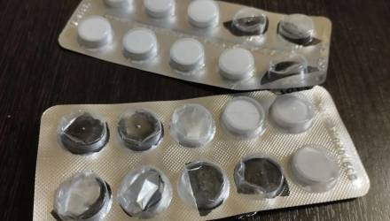 В Светлогорском районе маленькая девочка умерла после того, как съела бабушкину таблетку