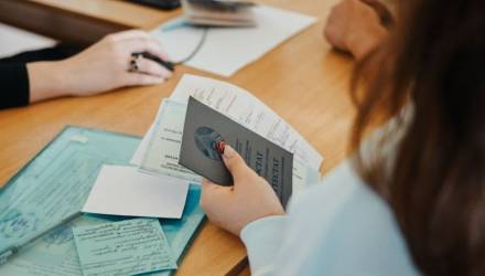 Вузы Беларуси завершают прием документов на бюджетные места