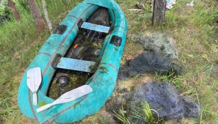 В Добрушском районе средь бела дня задержали браконьеров с сетями