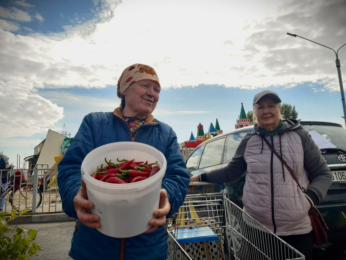 «Ловите карася, уйдет!» Репортаж с долгожданной сельхозярмарки