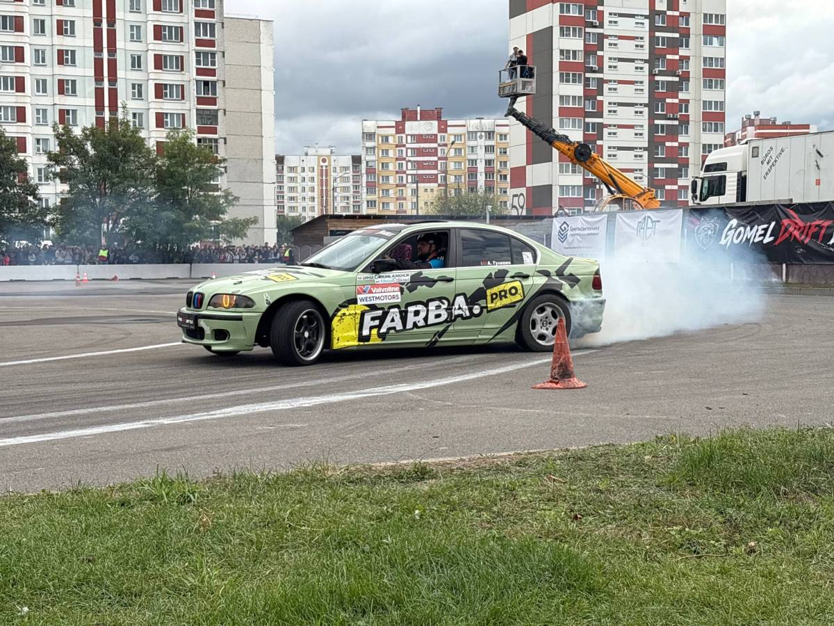 В Гомеле прошел зрелищный Drift Battle: большой фотоотчет