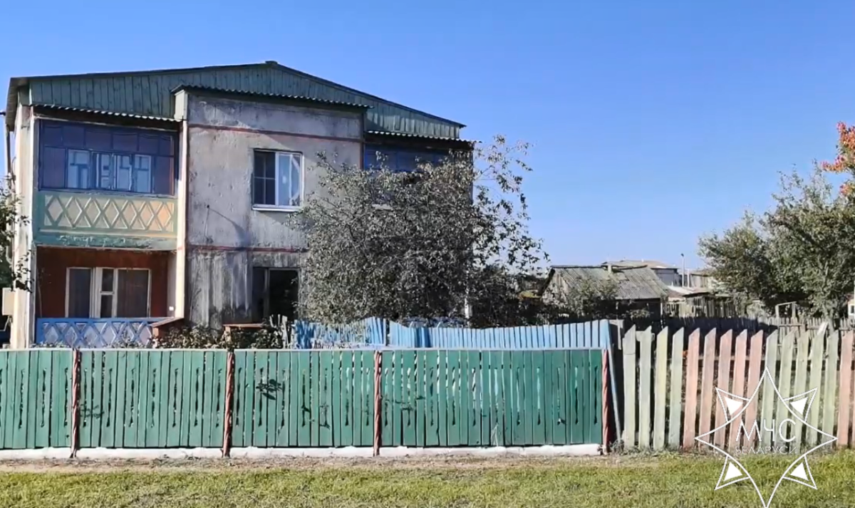 В Хойникском районе мужчина оказался в задымленной квартире во время пожара