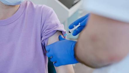 В гомельских поликлиниках началась вакцинация против гриппа