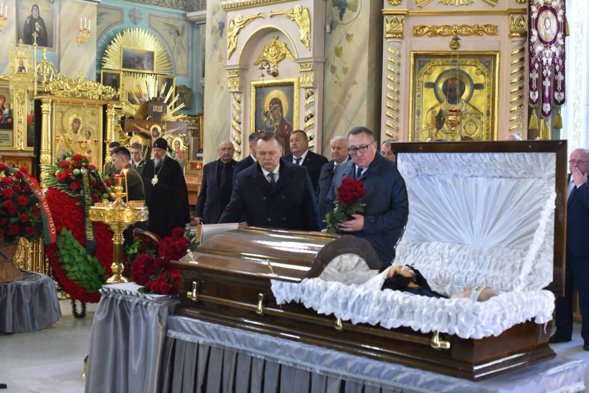 В Гомеле прощаются с Александром Якобсоном