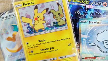 Маляр из Британии стал миллионером после продажи карточек Pokémon