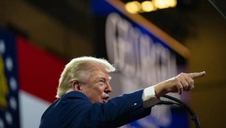 Трамп раскритиковал Нобелевский комитет и заявил, что заслужил восемь премий мира